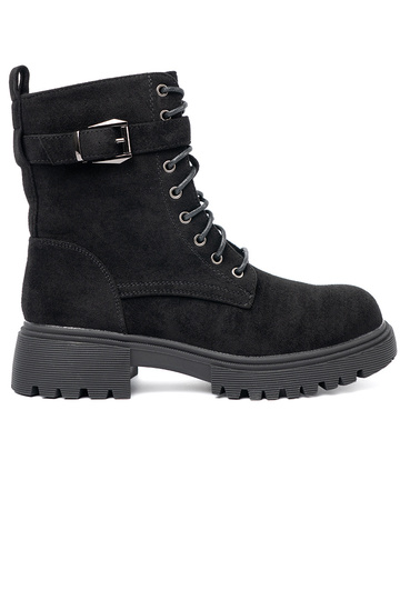 black shoes Inith buckles i lacingm 2