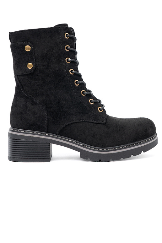 black laced shoes z grubą podeszIną