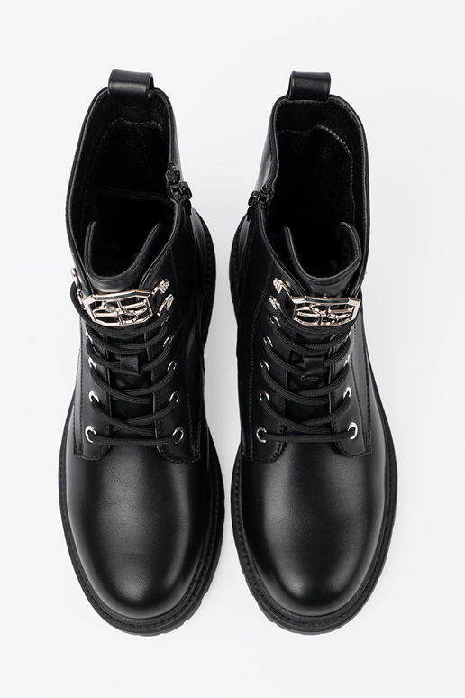 black boots Inith metal decoration