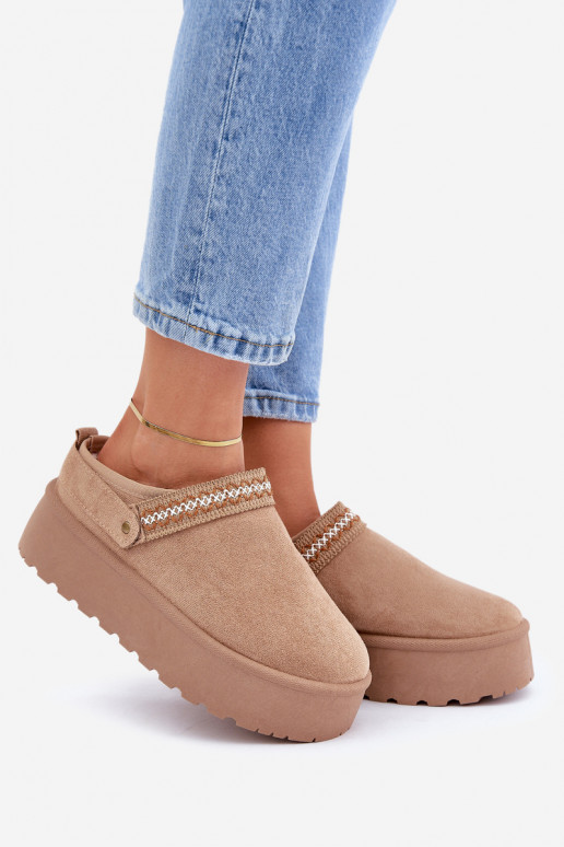 Snow Boots With Decorative Embroidery Beige Selithria