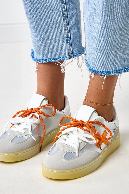 Srebrne sneakersy na platformie z...