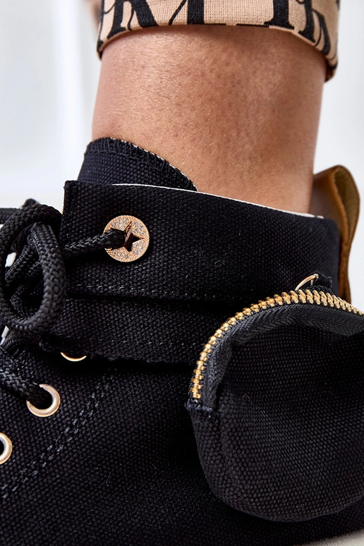 Czarne wysokie trampki na platformie...