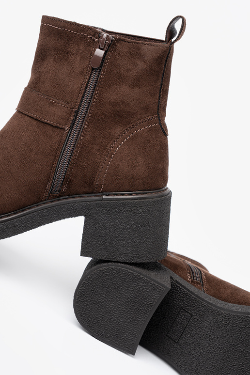 Stylowe brązowe botki na stabilnym obcasie Stylowe brązowe botki na stabilnym obcasie