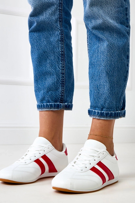 Białe sneakersy typu tenisówki z...