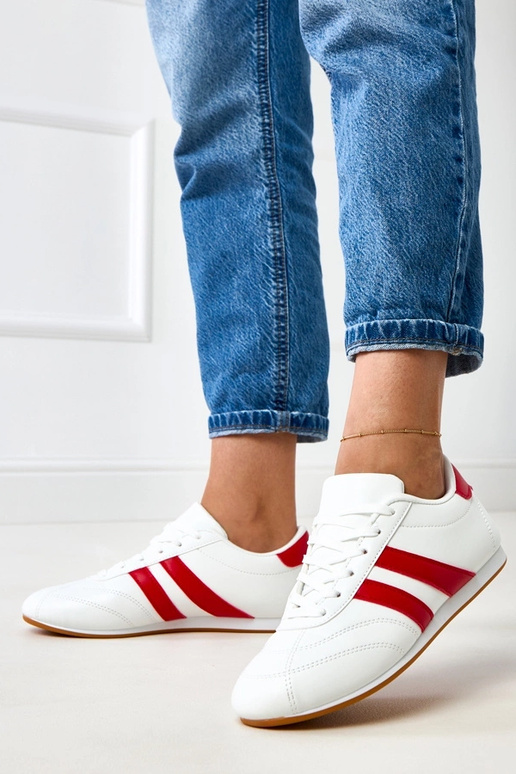 Białe sneakersy typu tenisówki z...