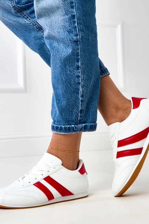 Białe sneakersy typu tenisówki z...