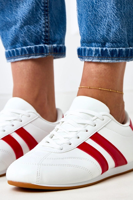 Białe sneakersy typu tenisówki z...