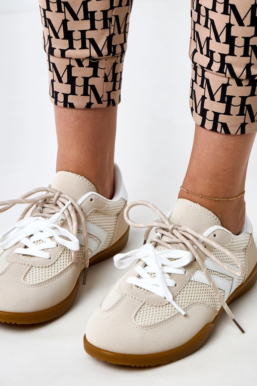 Beżowe sneakersy  siateczkowe typu...