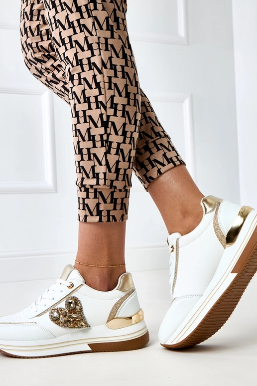 Białe sneakersy na platformie... Białe sneakersy na platformie...