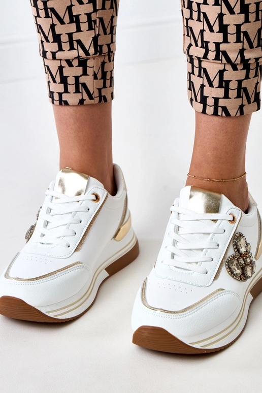 Białe sneakersy na platformie... Białe sneakersy na platformie...