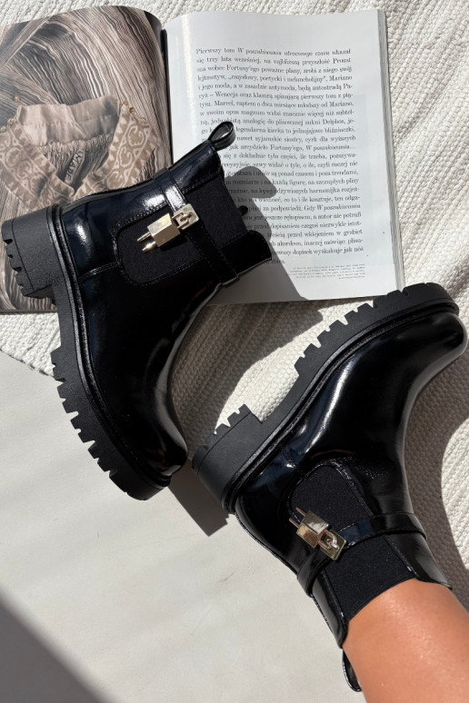    Ze m Detalem  Talyra