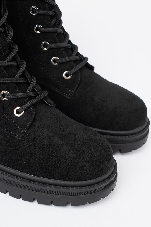 Eleganckie czarne workery z błyszczącymi kryształkami