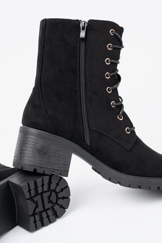 Comfortable black boots z okrągłym noskiem