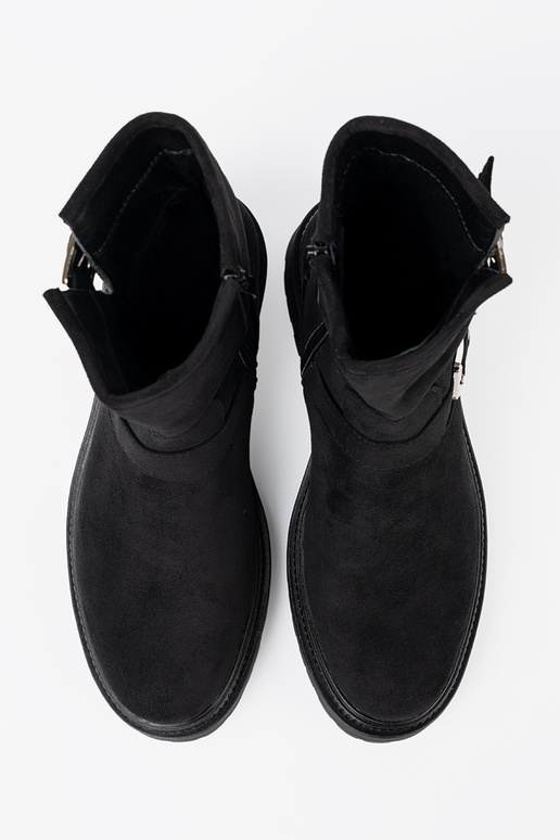 NoInoczesne black boots ze silvermi klamrami