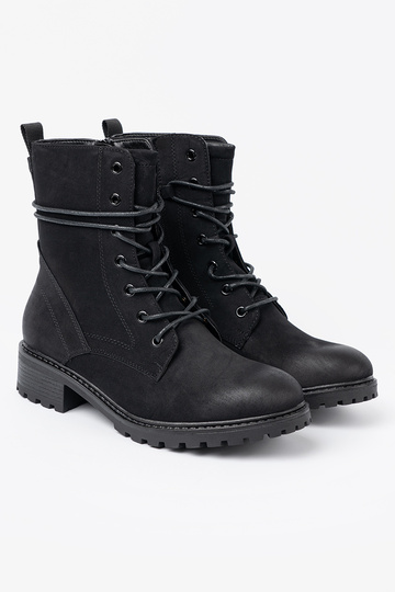 Fashionable black shoes z ozdobnym lacingm