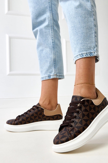 Brązowe sneakersy na... 2