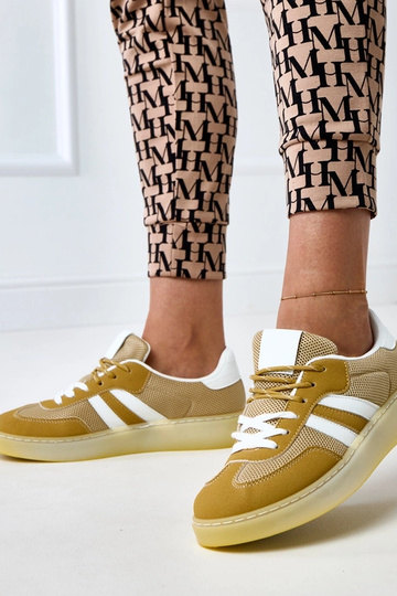 Żółte sneakersy siateczkowe z białą wstawką Weka