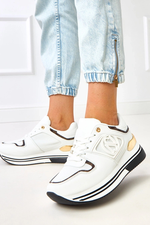 Biało-czarne sneakersy na platformie... Biało-czarne sneakersy na platformie...