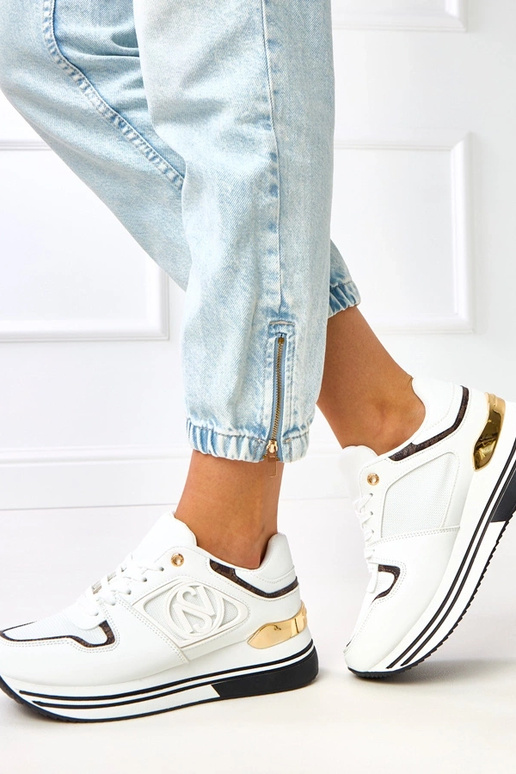 Biało-czarne sneakersy na platformie... Biało-czarne sneakersy na platformie...