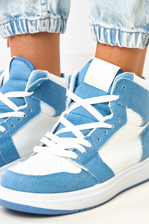 Wysokie sneakersy za kostkę z... Wysokie sneakersy za kostkę z...