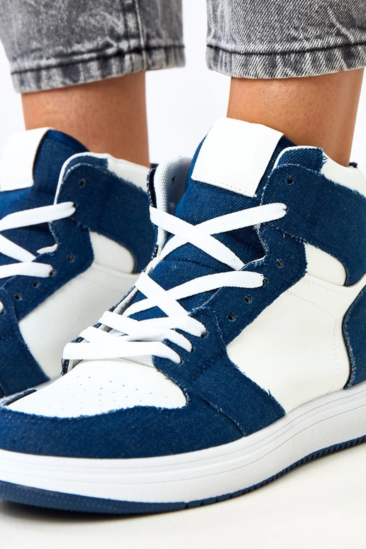 Wysokie sneakersy za kostkę z ciemnym...