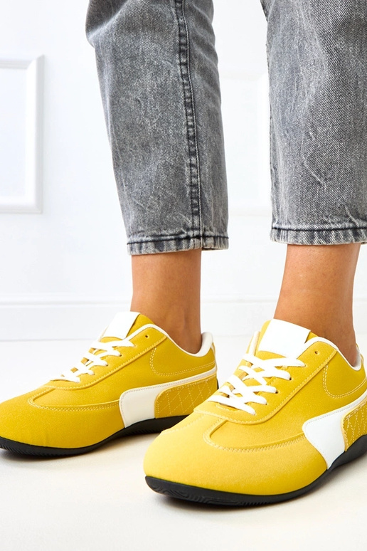 Żółte sneakersy z białym akcentem Manaar Żółte sneakersy z białym akcentem Manaar