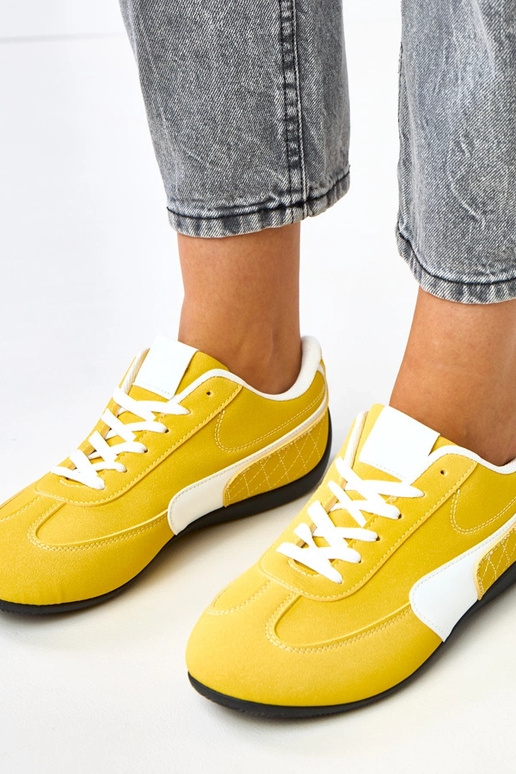 Żółte sneakersy z białym akcentem Manaar Żółte sneakersy z białym akcentem Manaar