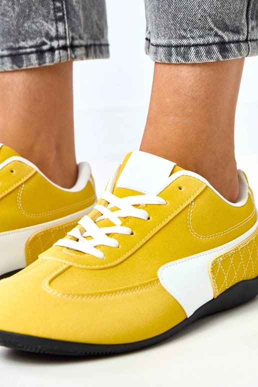Żółte sneakersy z białym akcentem Manaar Żółte sneakersy z białym akcentem Manaar