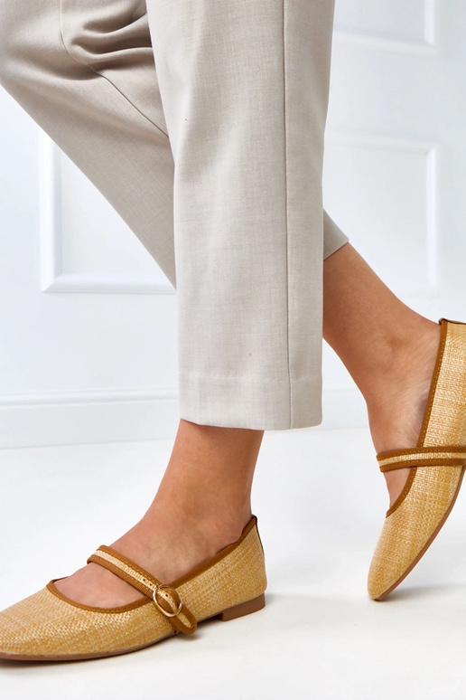 Bązowe balerinki plecione ze... Bązowe balerinki plecione ze...