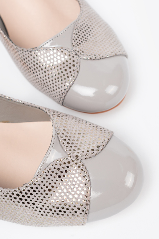 gray High heels ze silverm zdobieniem