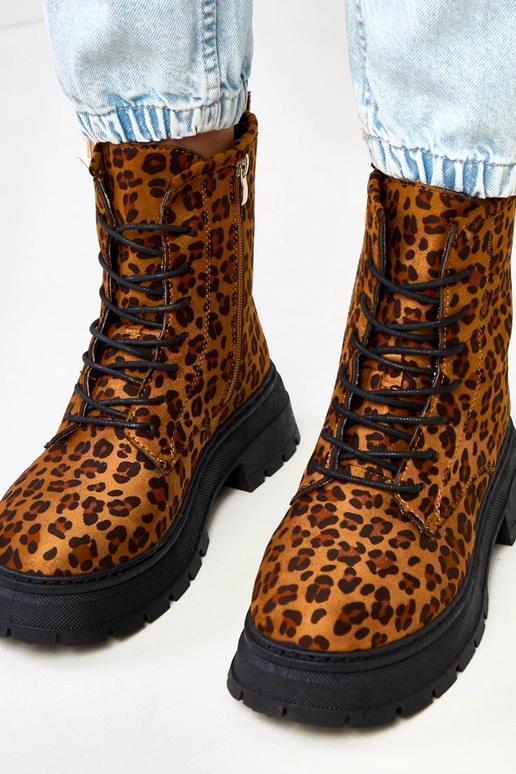 Brązowe botki z motywem panterki Espe