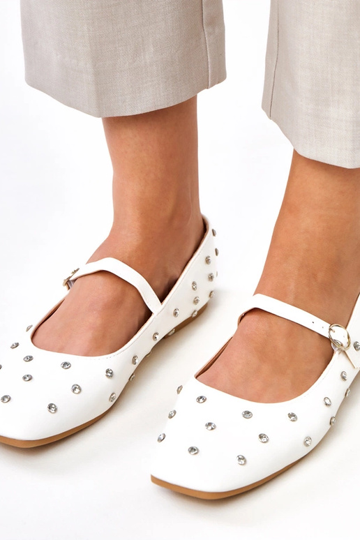 Białe balerinki z kryształkami Heidi Białe balerinki z kryształkami Heidi