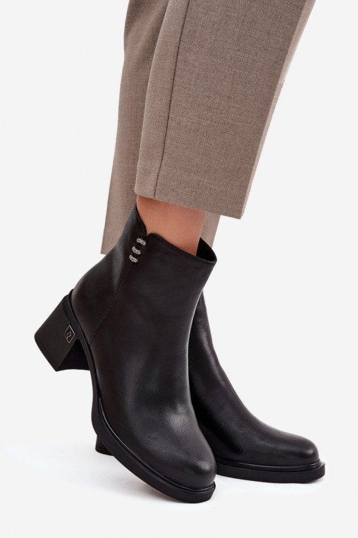 Leather Insulated Women's Ankle Boots on Block Vinceza 91159 Black Leather Insulated Women's Ankle Boots on Block Vinceza 91159 Black