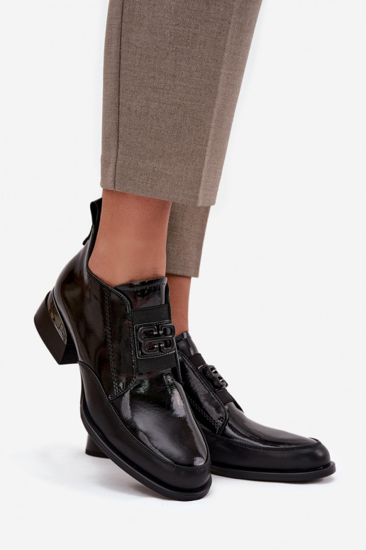 Lakierowane Skórzane Półbuty Damskie Na Niskim ObcasiewithOzdobnym Detalem Vinceza 91161 Czarne