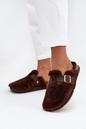 Faux fur women's slippers on a platform with a strap and buckle brown Noraline 2