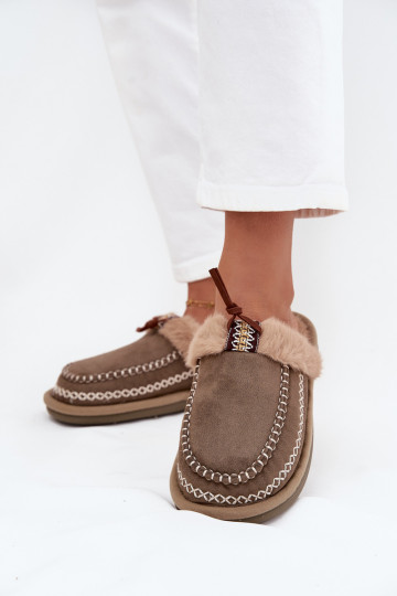 Women's slippers with fur and embroidery Green Perivelle 2