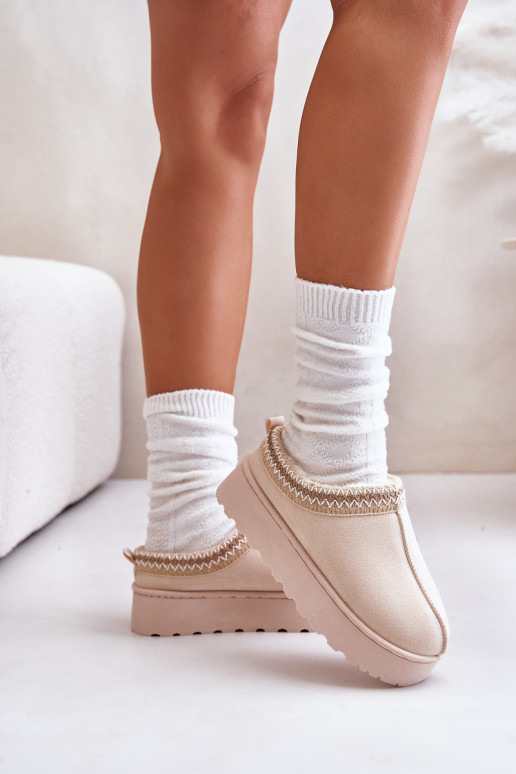 Women's Snow Boots On Platform Insulated With Fur Light Beige Remenia Women's Snow Boots On Platform Insulated With Fur Light Beige Remenia