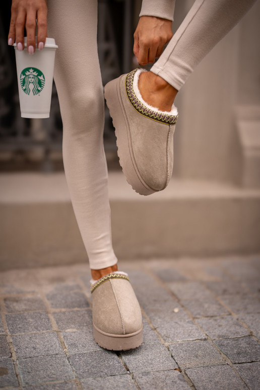 Women's Platform Winter Boots Insulated With Fur Green Straps Women's Platform Winter Boots Insulated With Fur Green Straps