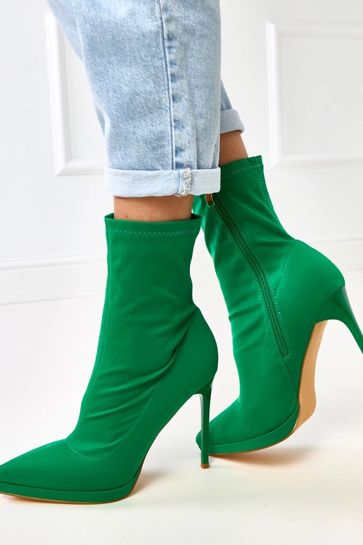 Zielone satynowe botki na szpilce Jaime Zielone satynowe botki na szpilce Jaime