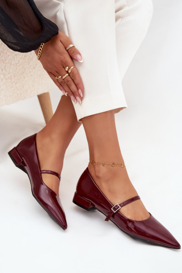 Patent leather ballerinas with a delicate heel with strap Bordeaux Isvella