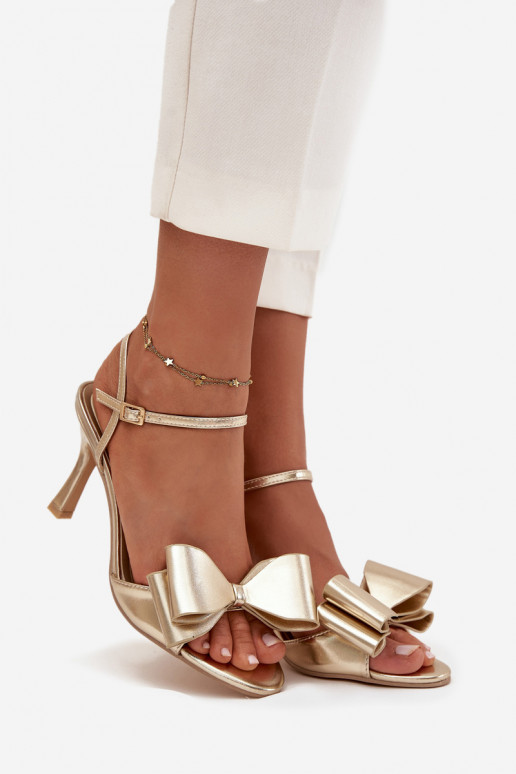 High heel sandals with bow golden Noliva