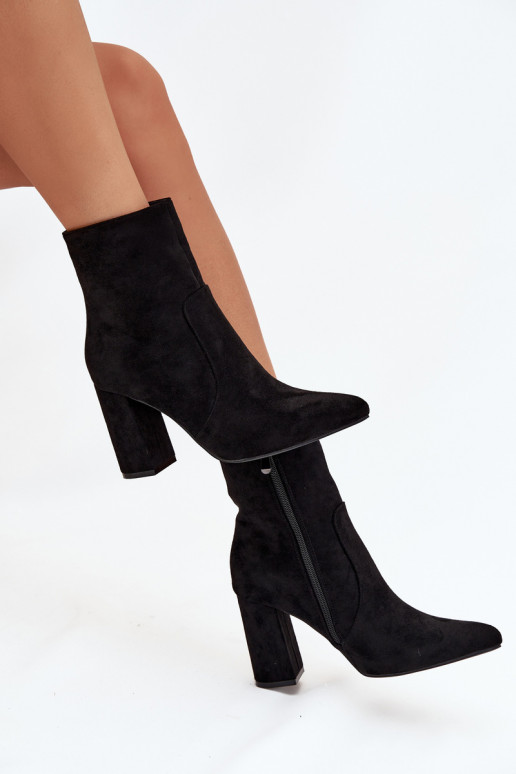 Insulated women's ankle boots with heel made of eco suede black Pralina Insulated women's ankle boots with heel made of eco suede black Pralina