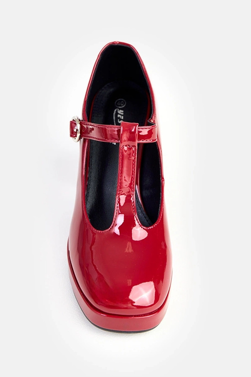 Bordowe półbuty na słupku z zapięciem... Bordowe półbuty na słupku z zapięciem...