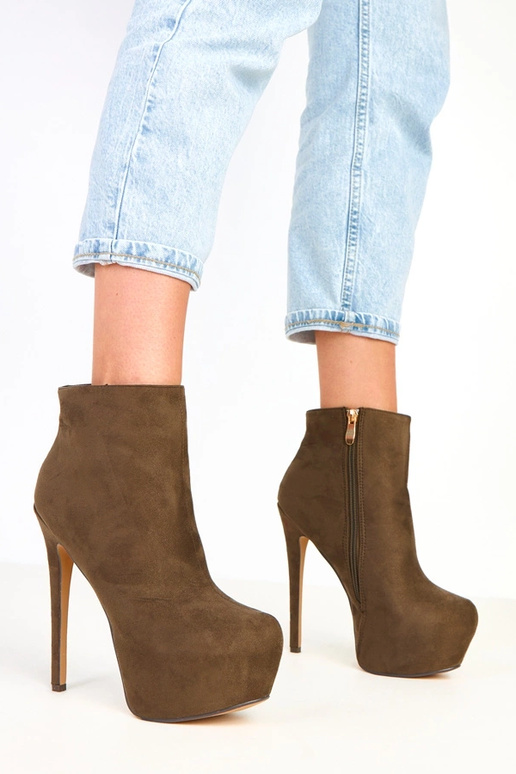 Zielone zamszowe botki na platformie... Zielone zamszowe botki na platformie...