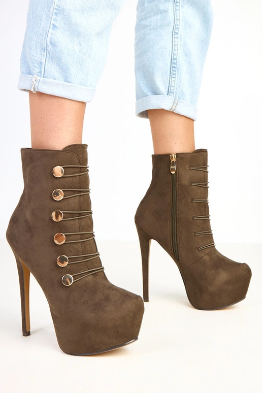 Zielone botki na platformie i szpilce... Zielone botki na platformie i szpilce...