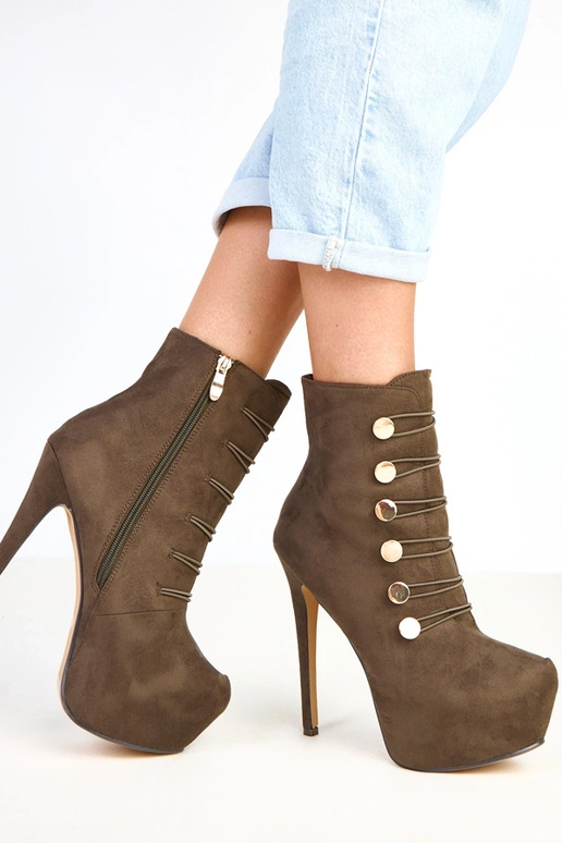 Zielone botki na platformie i szpilce... Zielone botki na platformie i szpilce...