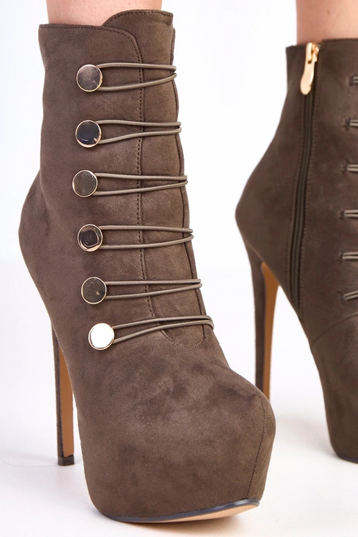 Zielone botki na platformie i szpilce... Zielone botki na platformie i szpilce...