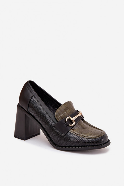 Women's Low Heels Shoes With Embossing And Golden Detail Green-Black Novella Women's Low Heels Shoes With Embossing And Golden Detail Green-Black Novella