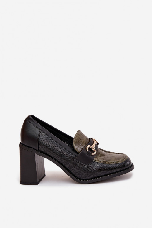 Women's Low Heels Shoes With Embossing And Golden Detail Green-Black Novella Women's Low Heels Shoes With Embossing And Golden Detail Green-Black Novella