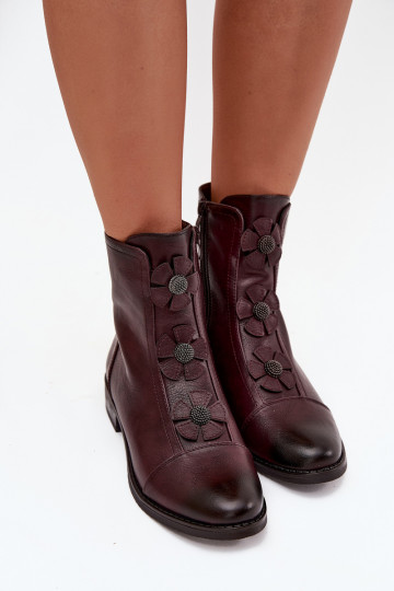 Insulated women's ankle boots with flat heel and decorative flowers Bordeaux Pravienne